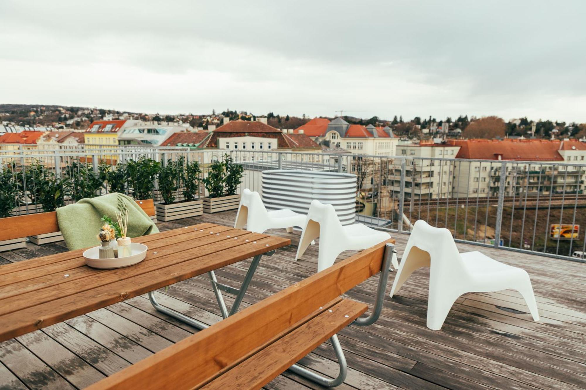 Stayover - Noble, Großzügige Am Hernals Apartamento Viena