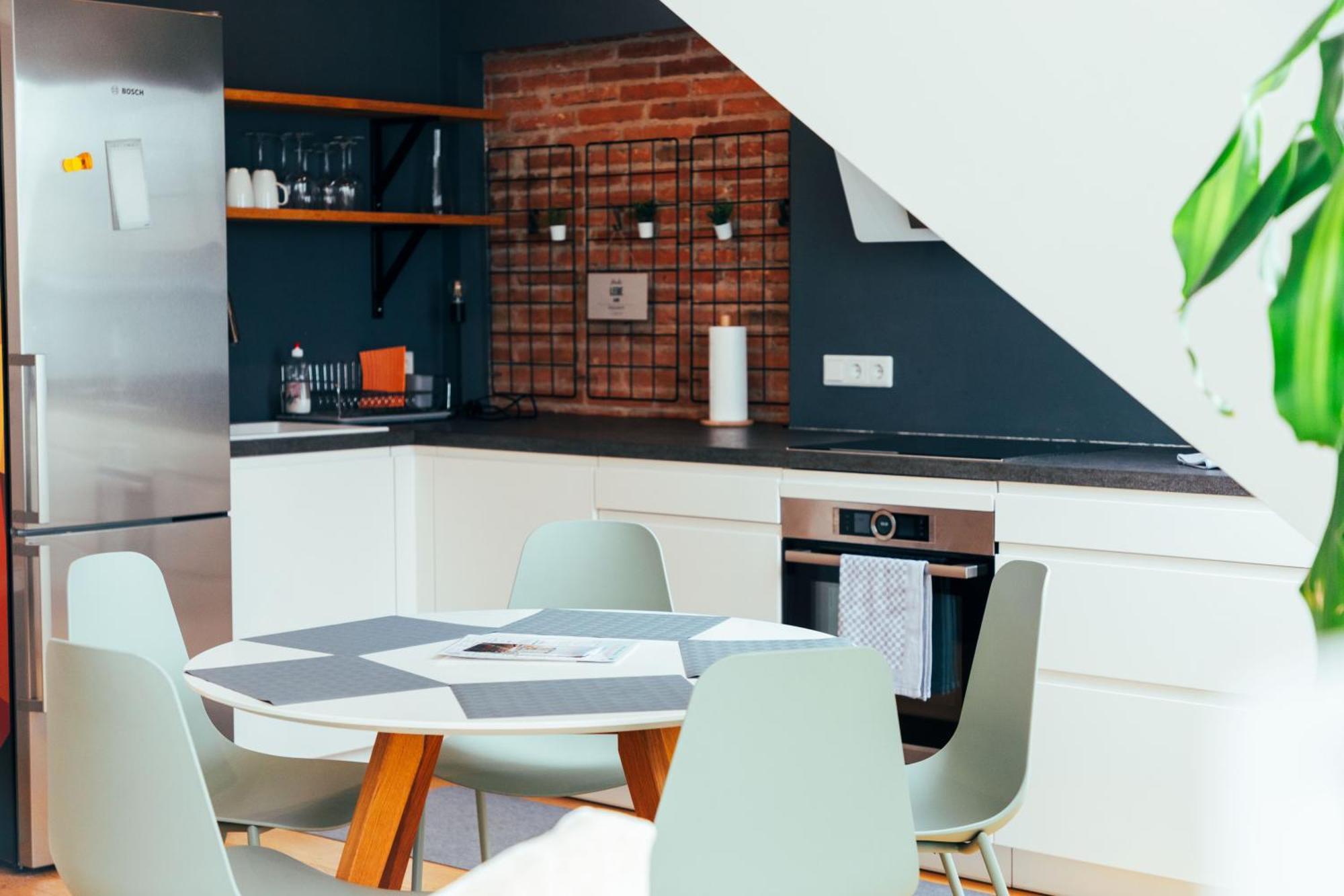 Stayover - Noble, Großzügige Am Hernals Apartamento
