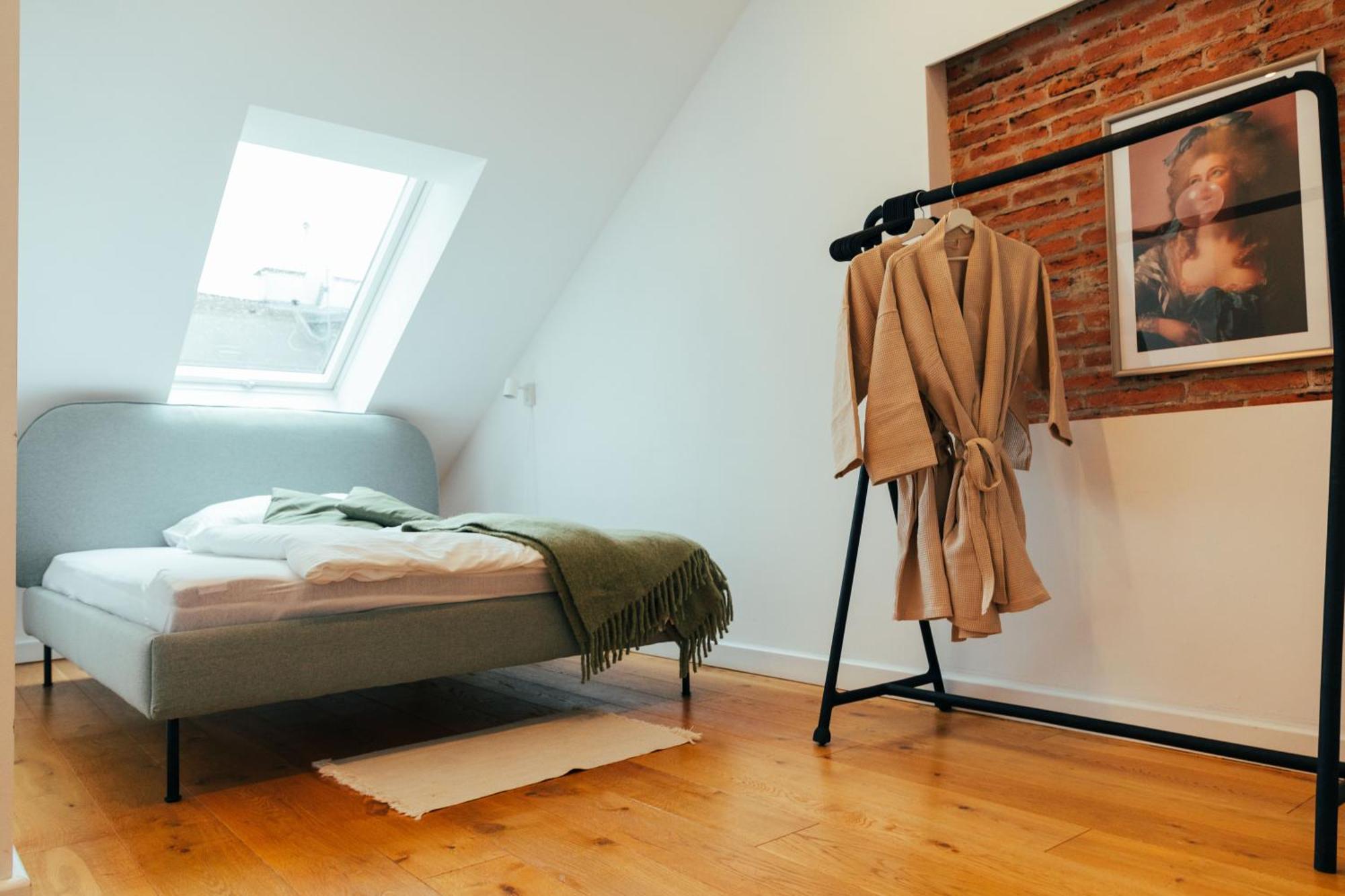 Apartament Large - Great For Groups - With Balcony Or Terrace