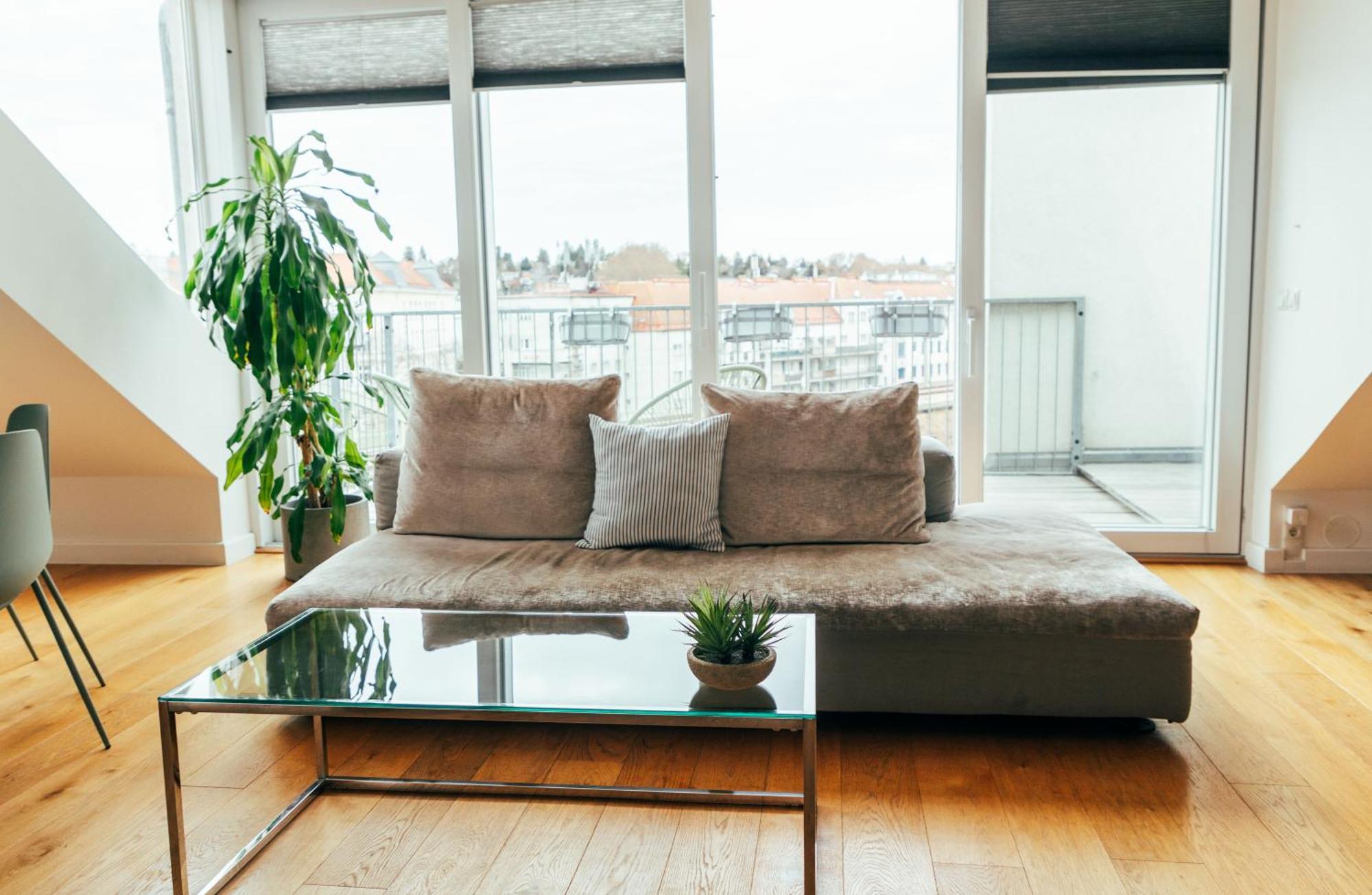 Apartament Large - Great For Groups - With Balcony Or Terrace *